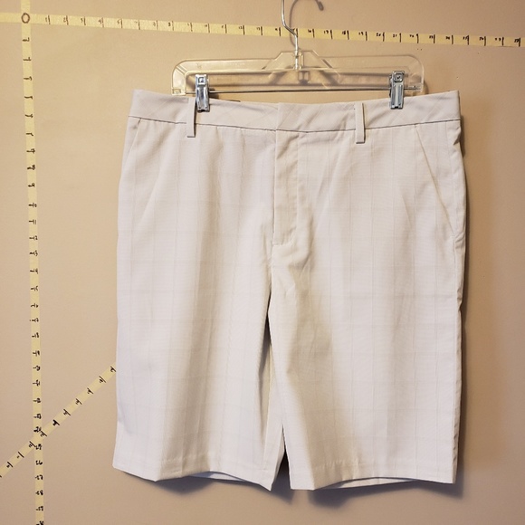 NWT's Ashorth Mens Casual Shorts - Picture 1 of 6
